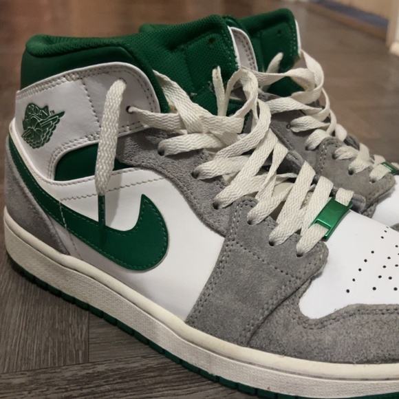 Other - Air Jordan 1 SE Mid Grey Pine Green Size 10